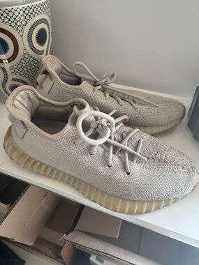YEEZY Neutral Knit Sneakers with Translucent Sole 39